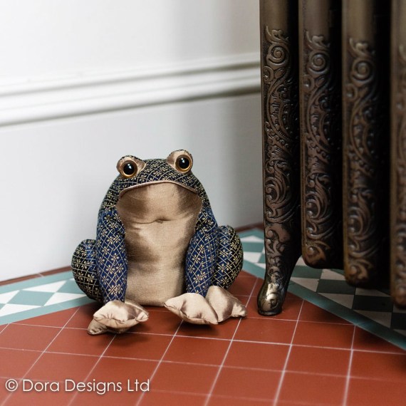 Hopalong Frog Doorstop by Dora Designs
