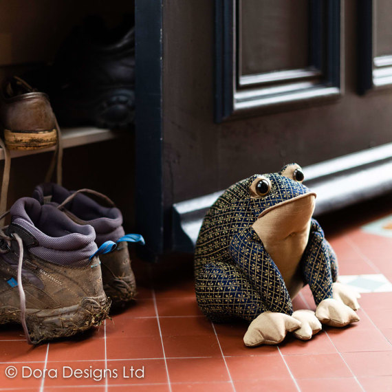 Hopalong Frog Doorstop by Dora Designs