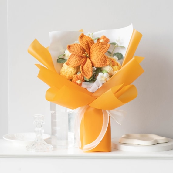 Lily Crochet Flower Bouquet - Orange