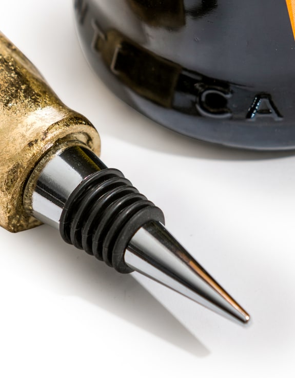 Antique Gold "Peace Hand" Bottle Stopper (to be bought in qtys of 8)