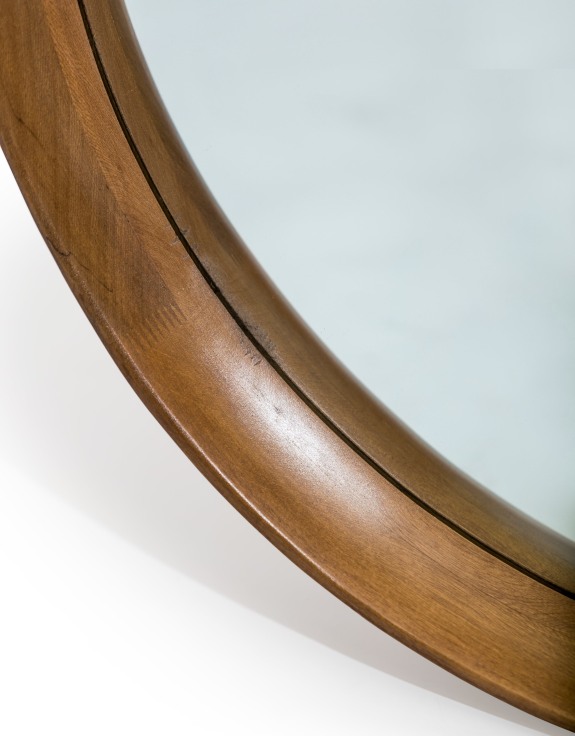 Large Round Oak Wood-Framed Dovetail Wall Mirror