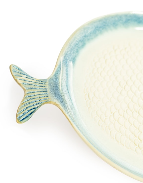 Blue & White Ceramic Round Fish Dish (to be bought in qtys of 4)
