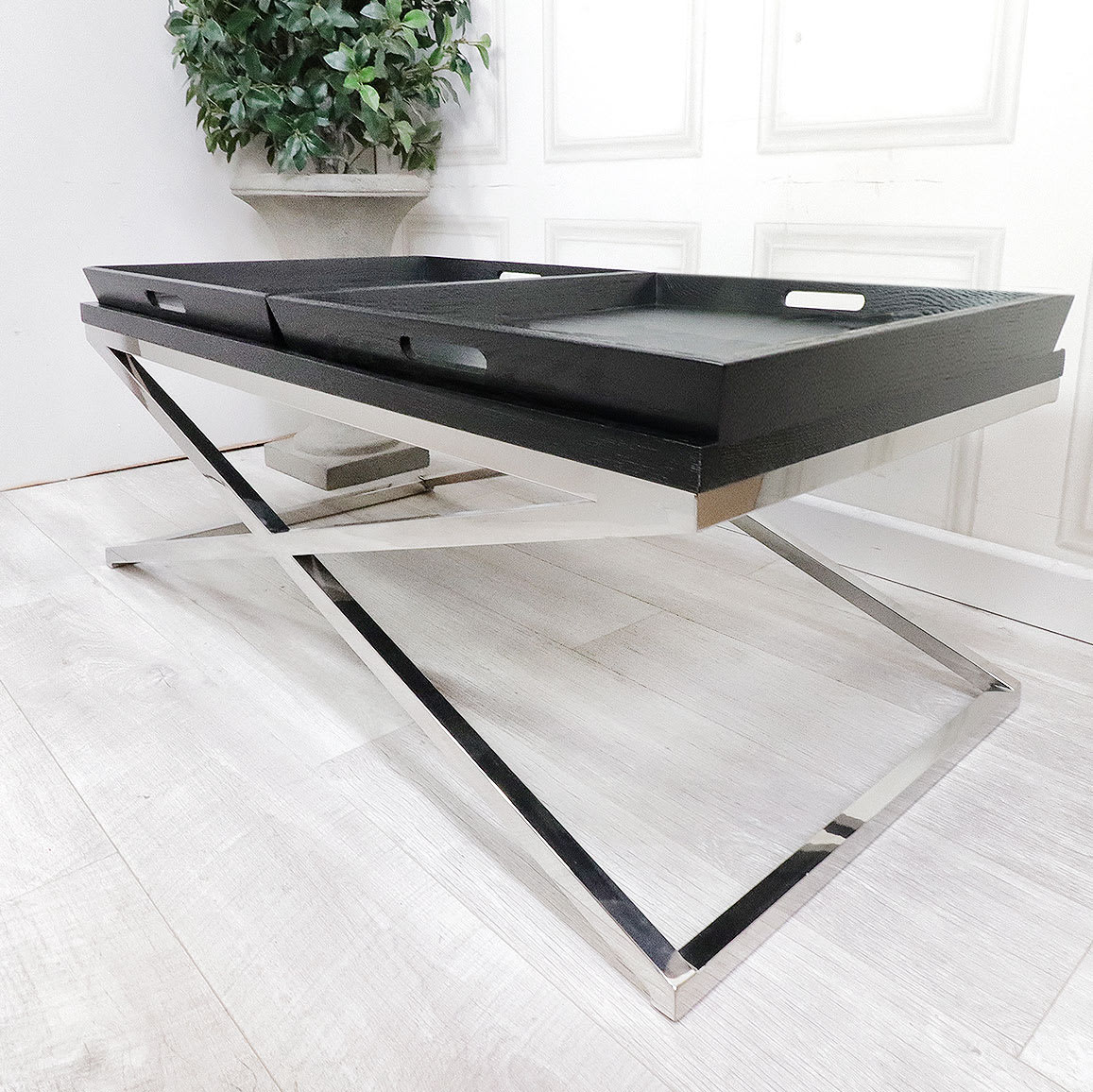 Black Oak with Removable Trays Coffee Table
