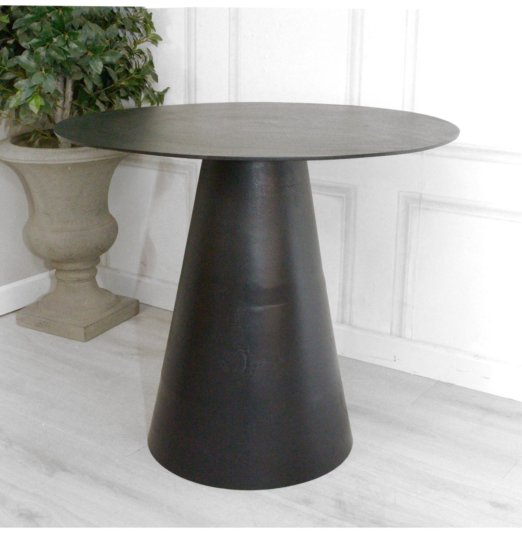 Tapered Black Round Occasional Table