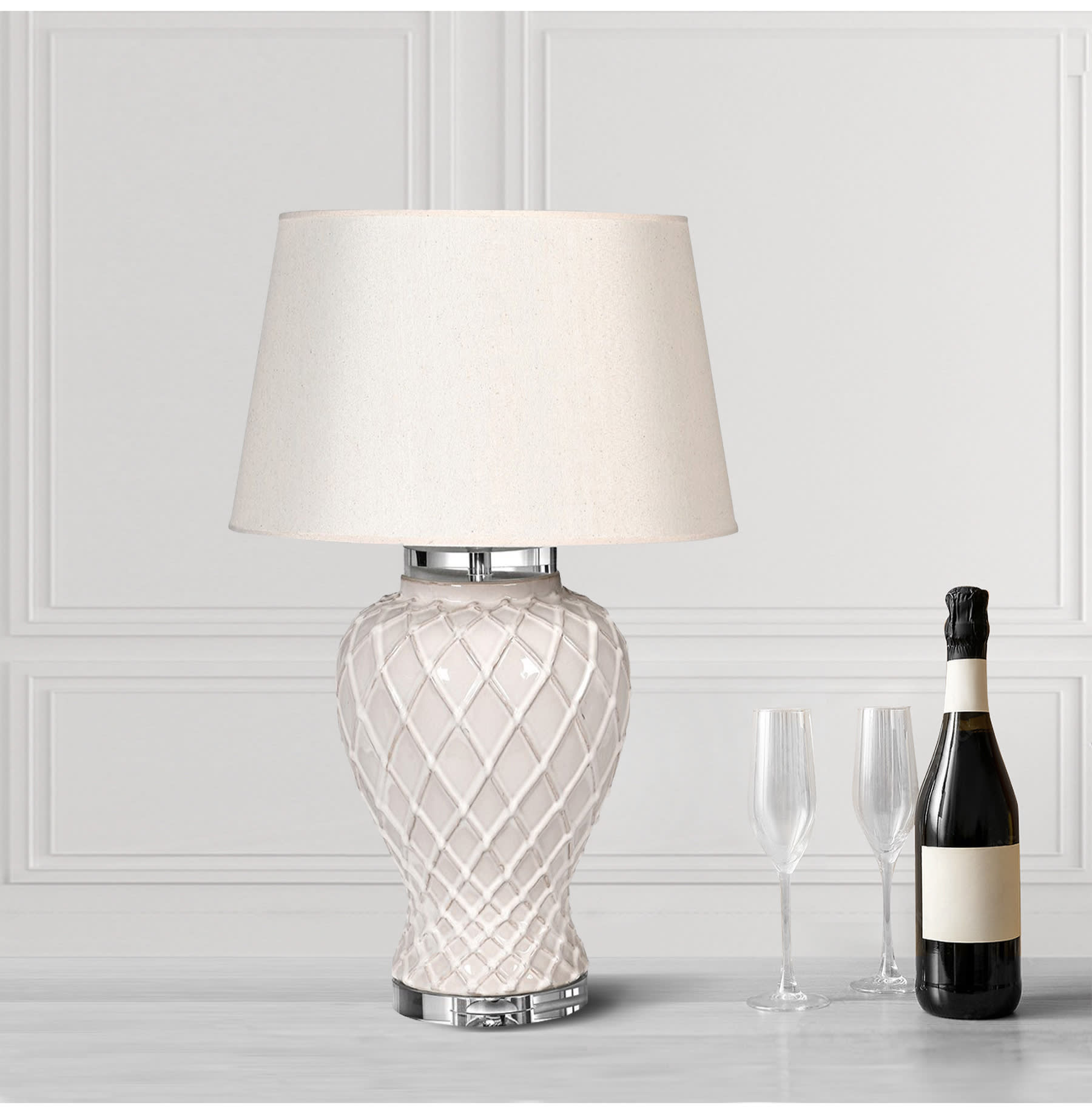 Patterned base Table Lamp