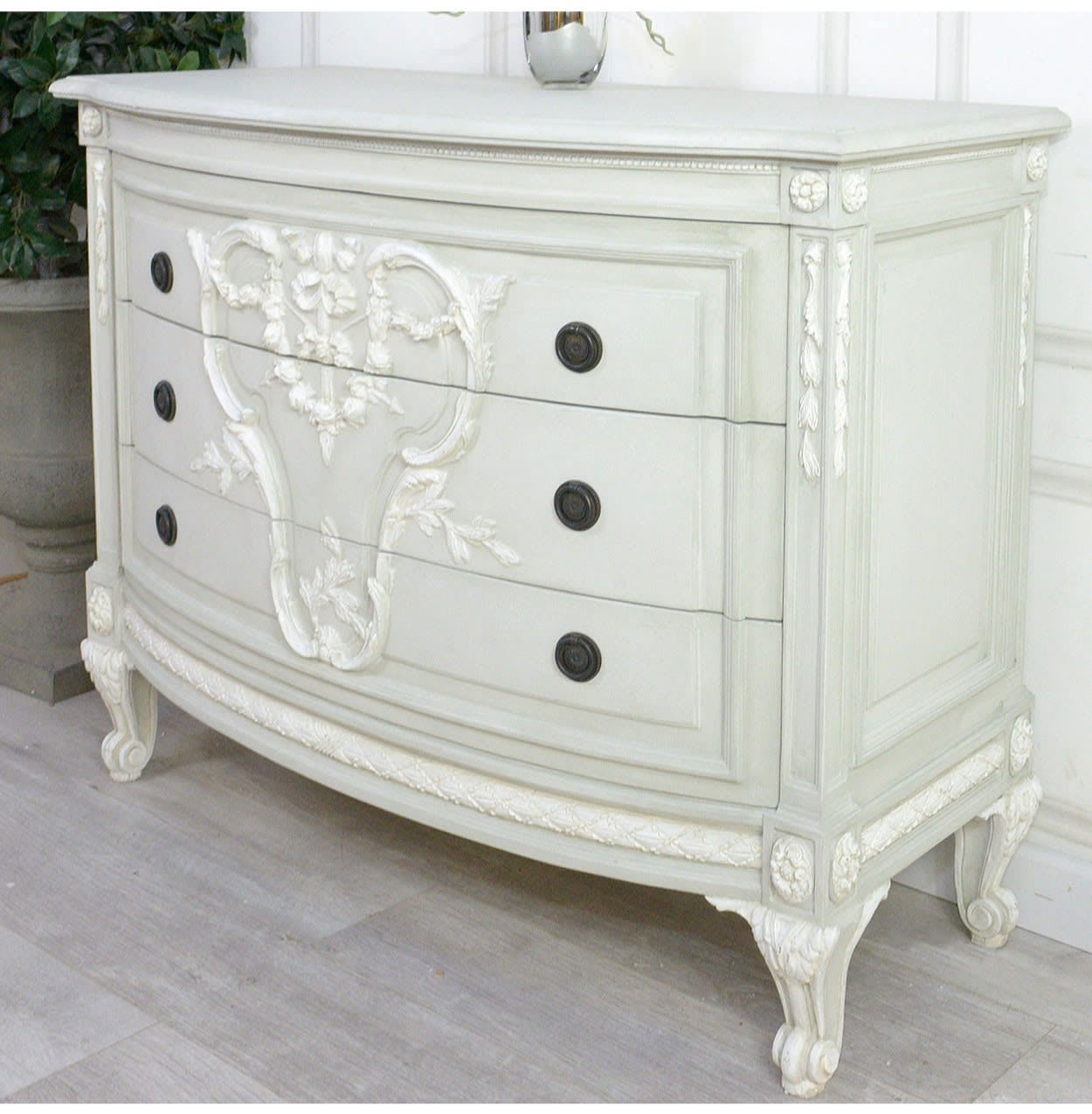 French Style Classic 3 Drawer Chest