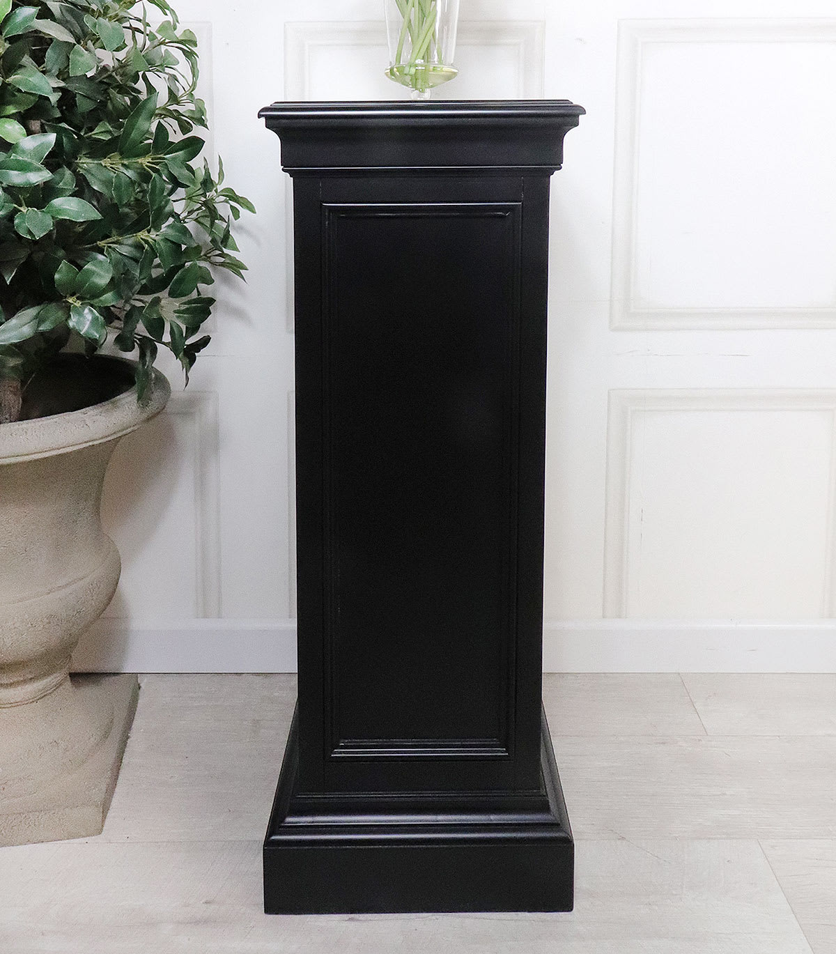 Manor Black Lamp Column