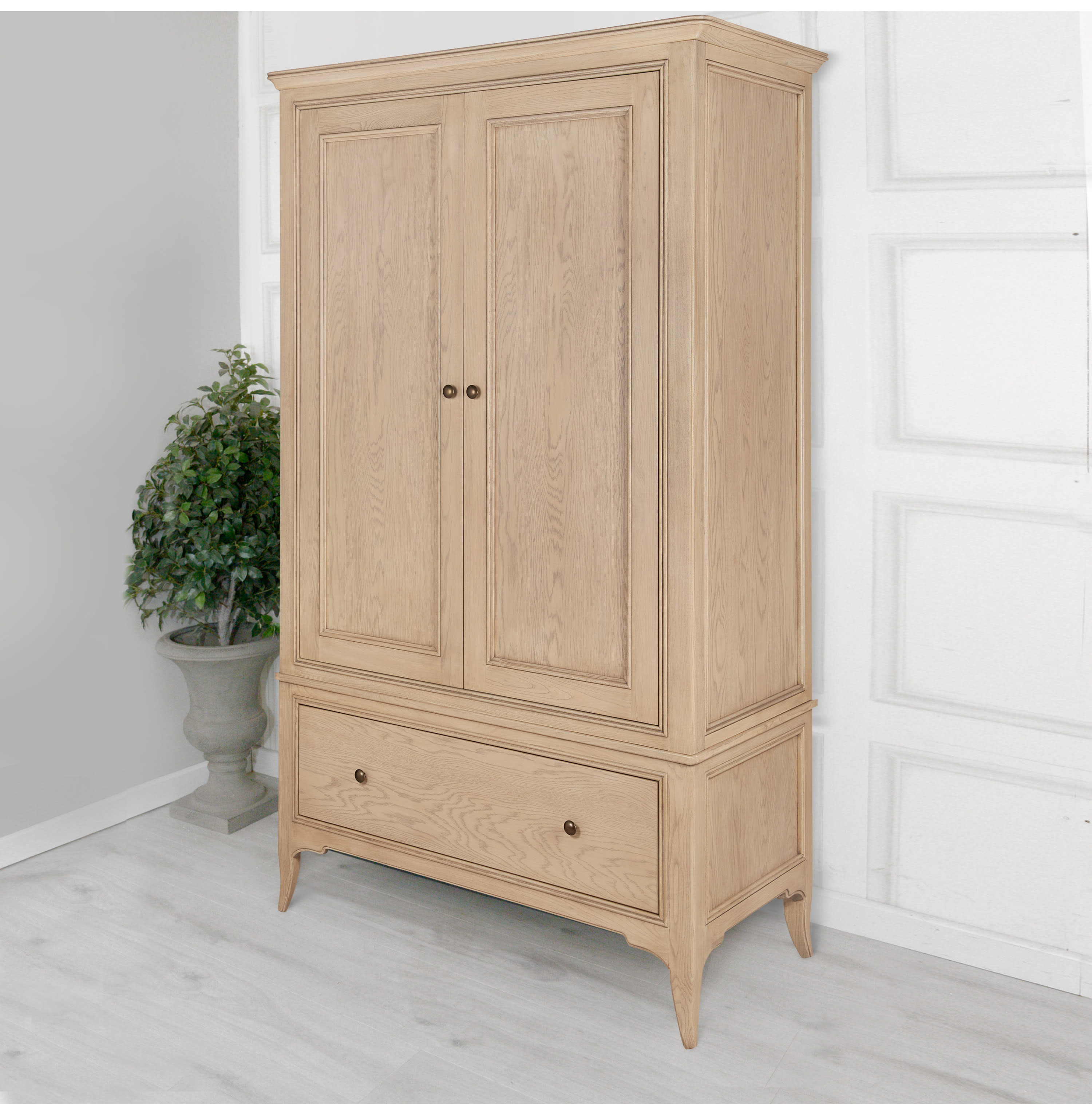 Willis and Gambier Toulon Oak 2 Door 1 Drawer Wardrobe