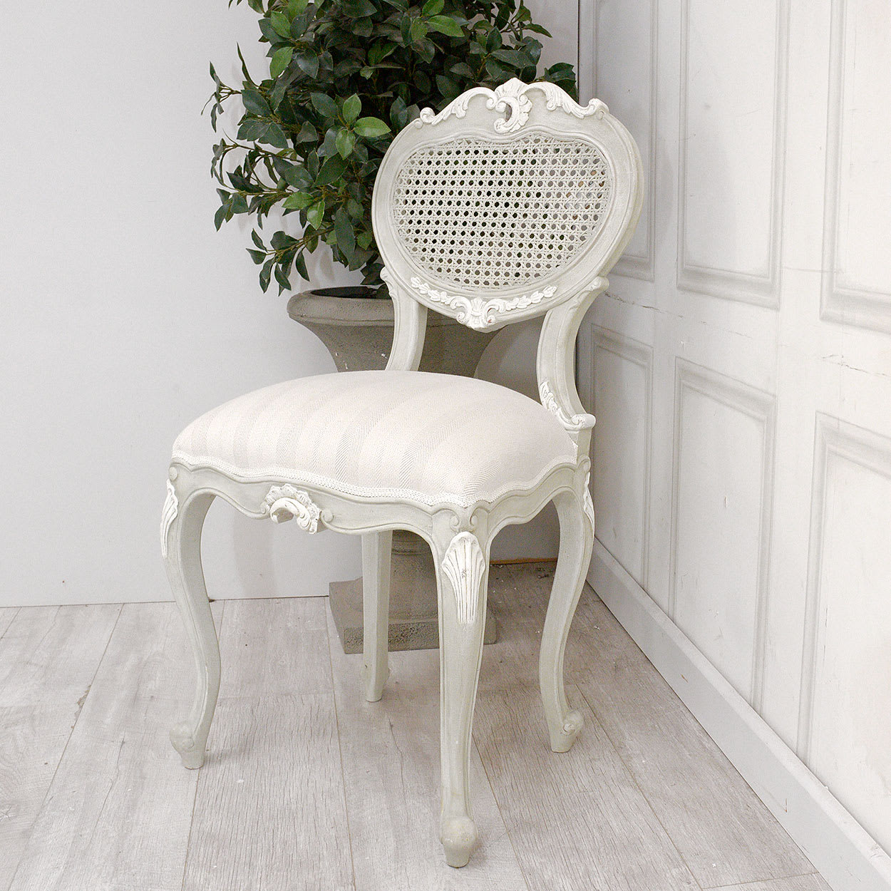 French Style Classic Bedroom Chair