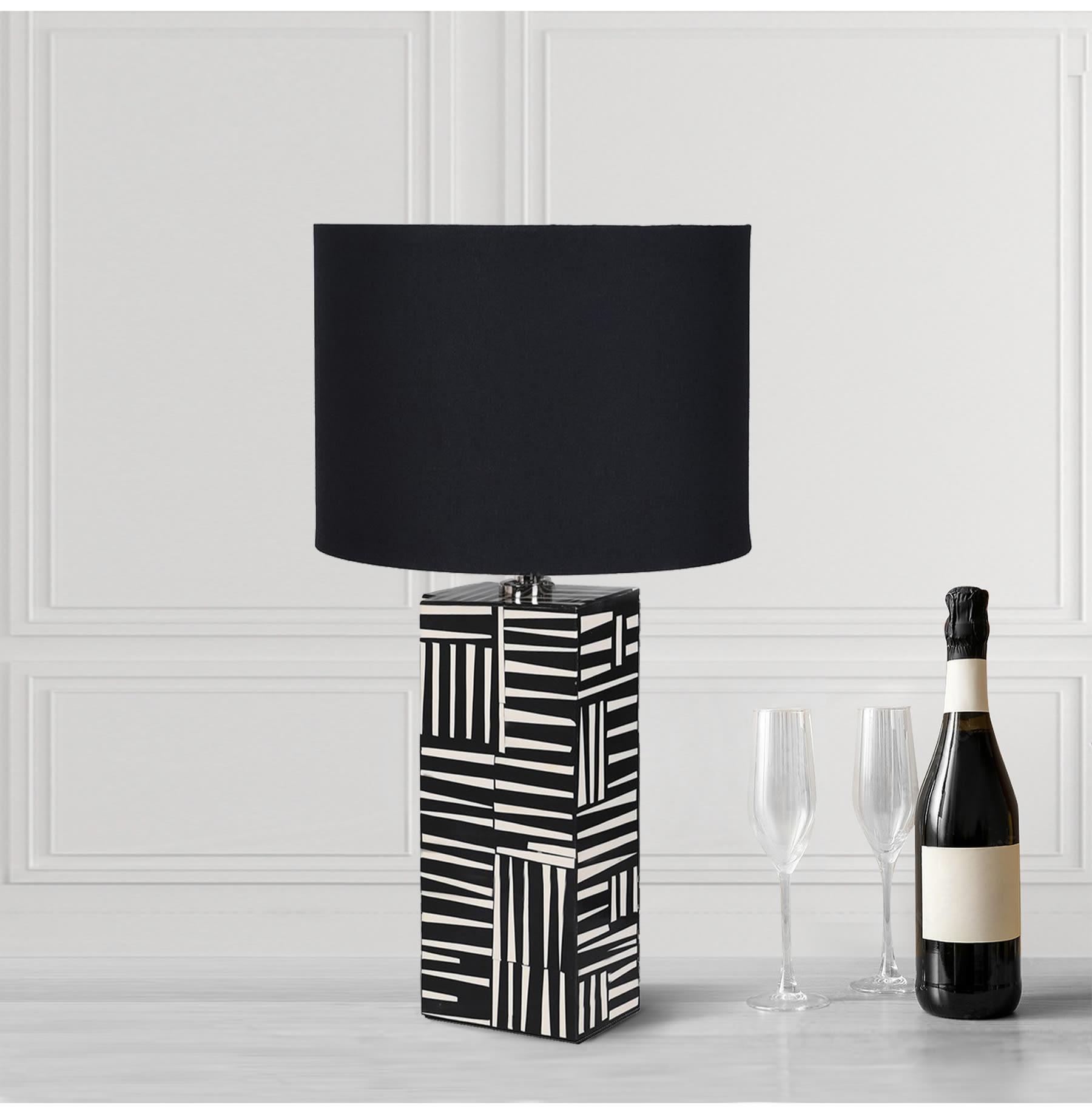 Monochrome Bone Inlay Patterned Table Lamp