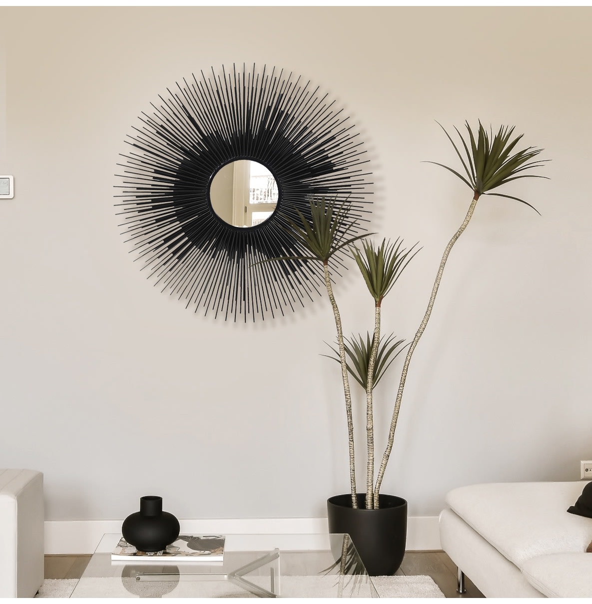 Black Metal Rod Spiky Round Mirror