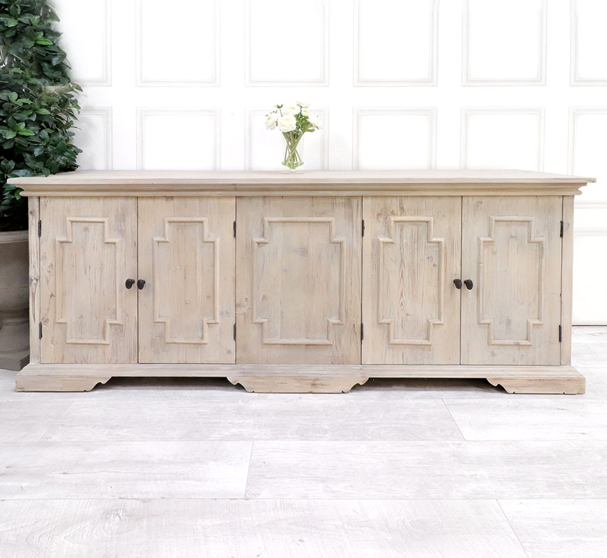 Large 4 Door Plain Sideboard