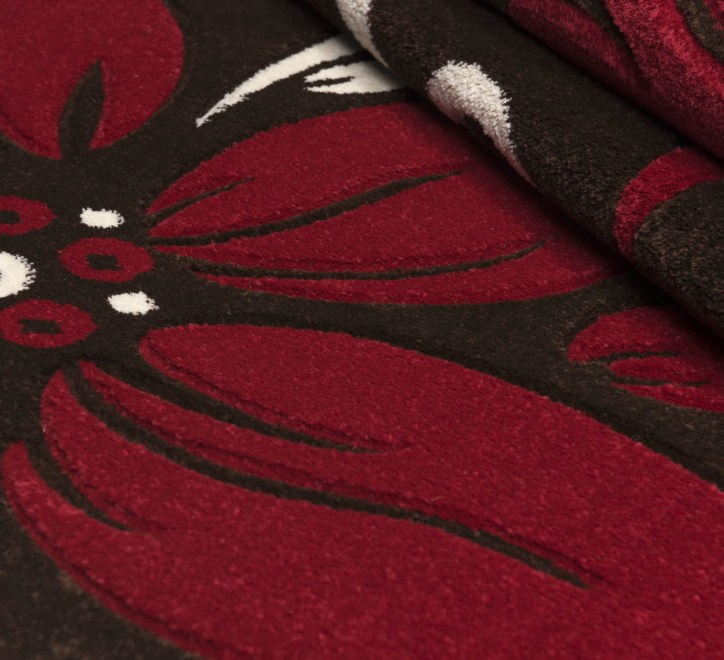 Primrose Rug Choc-Red