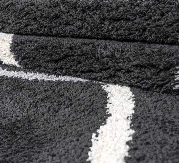 Cruz Rug - Black 01