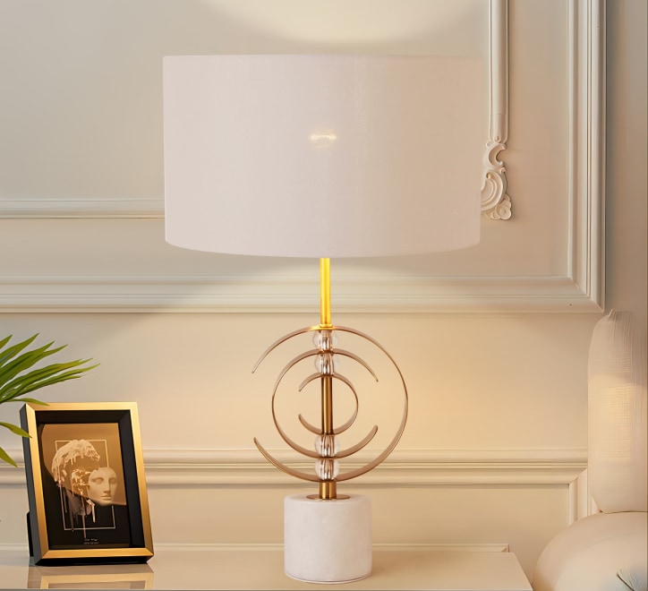 T209023 Lamp