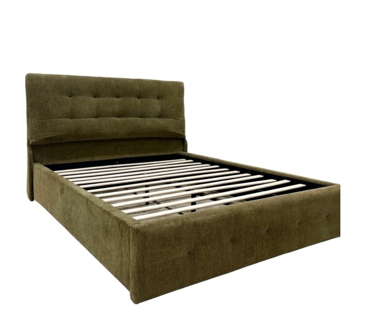 green-fabric-bed