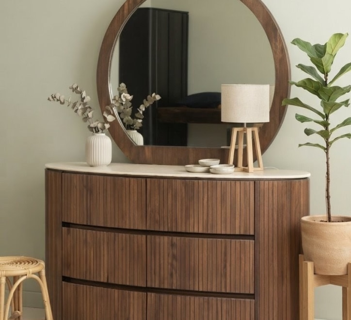 dressing table and mirror walnut