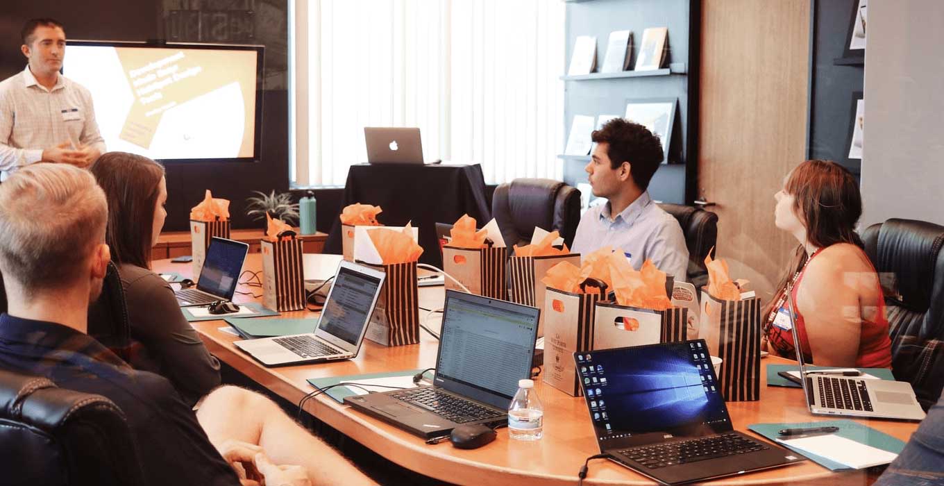10 Strategies For Improving Employees Performance | Edapp