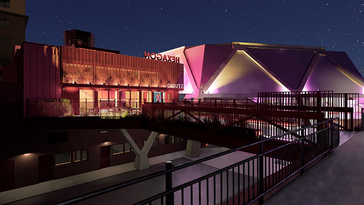 AIM barriers to protect Hexagon Theatre façade - hexagon theatre façade