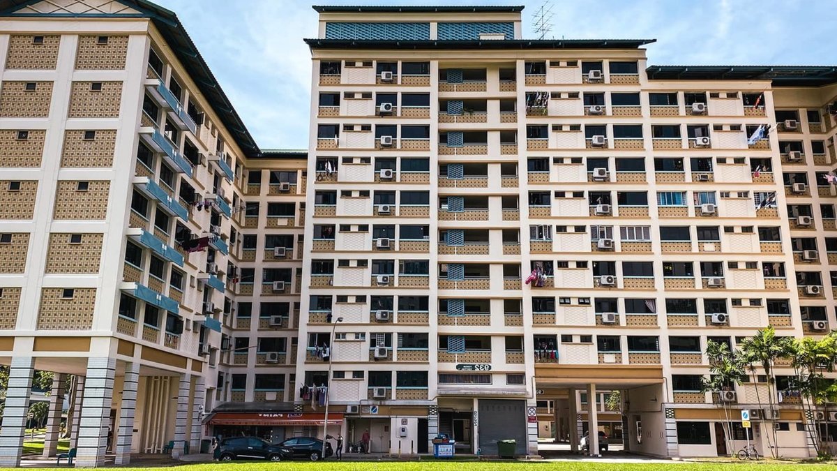 Singapore man buys HDB flat on $3,000 salary without savings - hdb flat purchase
