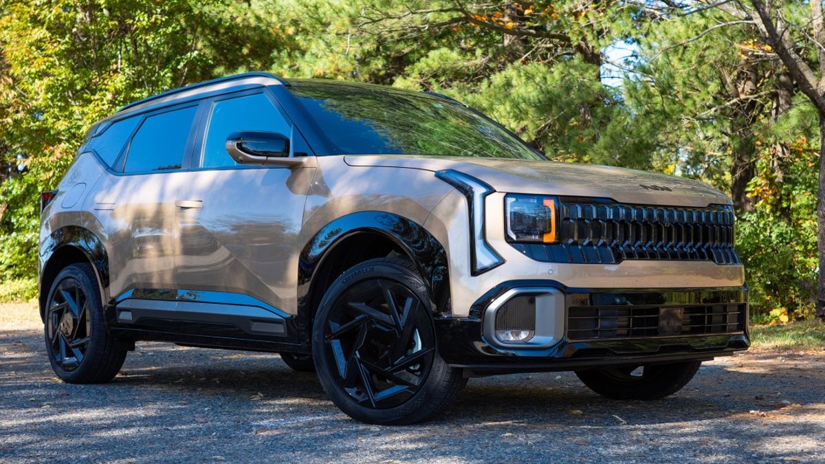 Kia's Aggressive Redesign Conflicts With Critics Yet Drives Sales Kia's Aggressive Redesign Conflicts With Critics Yet Drives Sales - kia seltos design