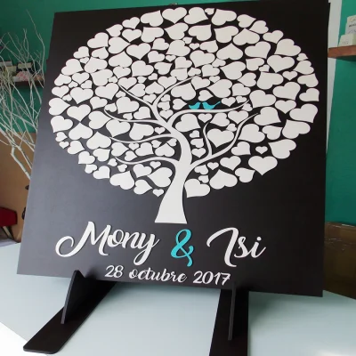 Cuadro de Firmas - 60 x 80 cm con 150 corazones con base