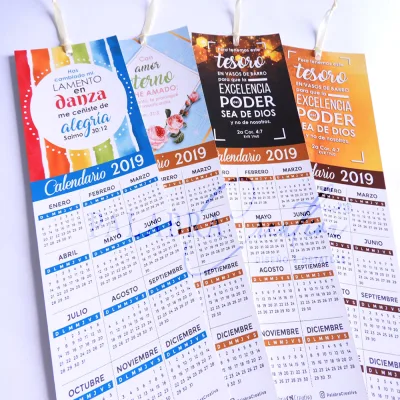 Calendario 1/2 Carta Vertical 1 vista a color (para colgar)