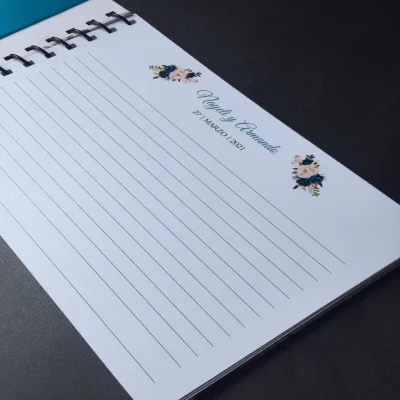 Libro de Firmas 1/2 carta a rayas - Engargolado