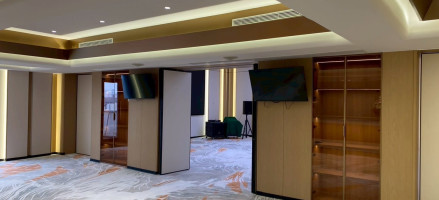 Miloft sathorn hotel
