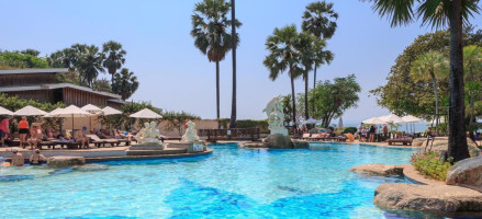 Long Beach Garden Hotel & Spa