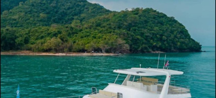 Yacht Party Pattaya by BigTrips.World