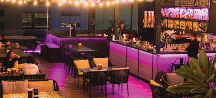 Flashback Rooftop Bar