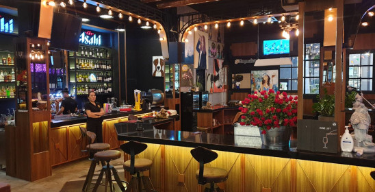 Cheers station On nut X Event banana