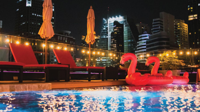 Flashback Rooftop Bar