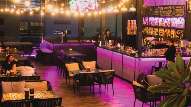 Flashback Rooftop Bar