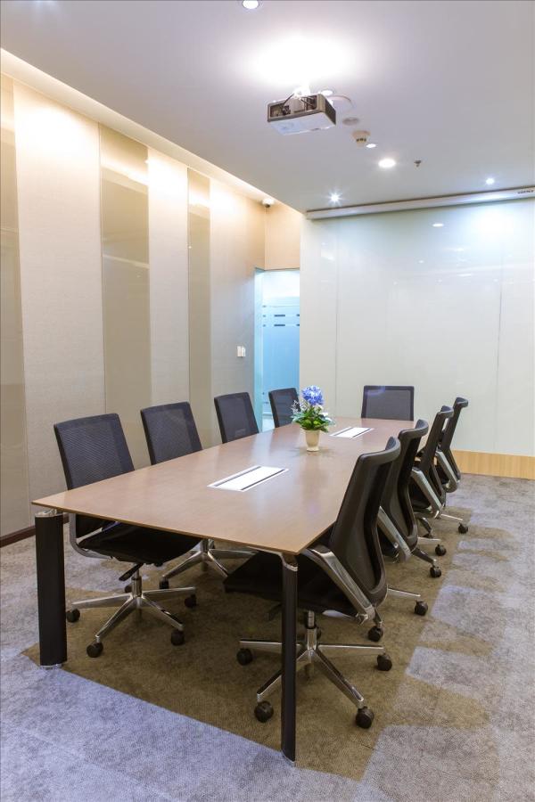 Meeting Room1