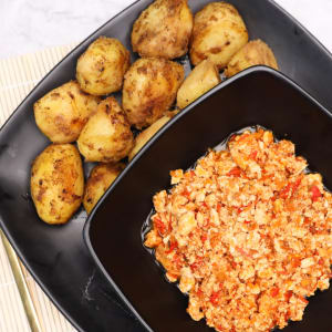 food for weight loss with Boiled Plantain with Chicken Ugu Sauce