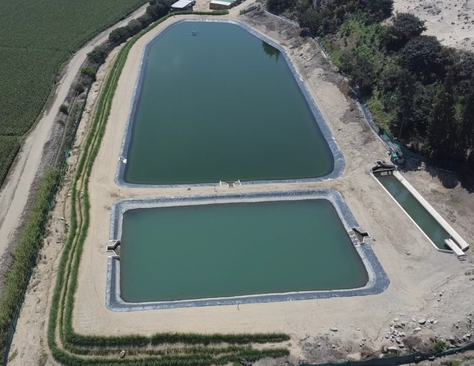 Tratamiento y almacenamiento de agua de riego