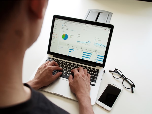How to Summarize Data Using Pandas Pivot Tables