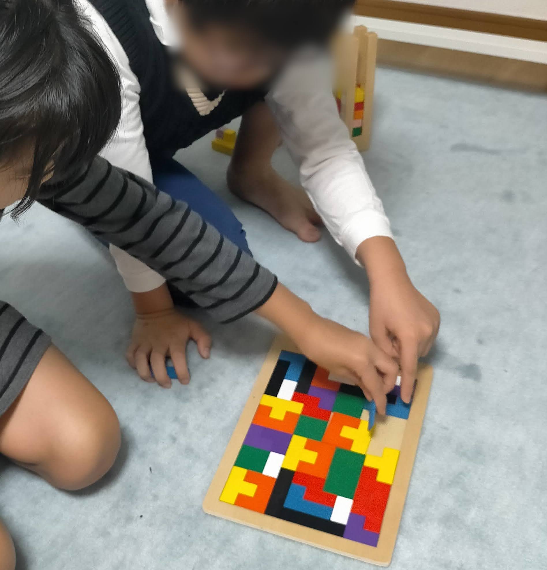 １　パズルで立体感覚を学ぶ。
