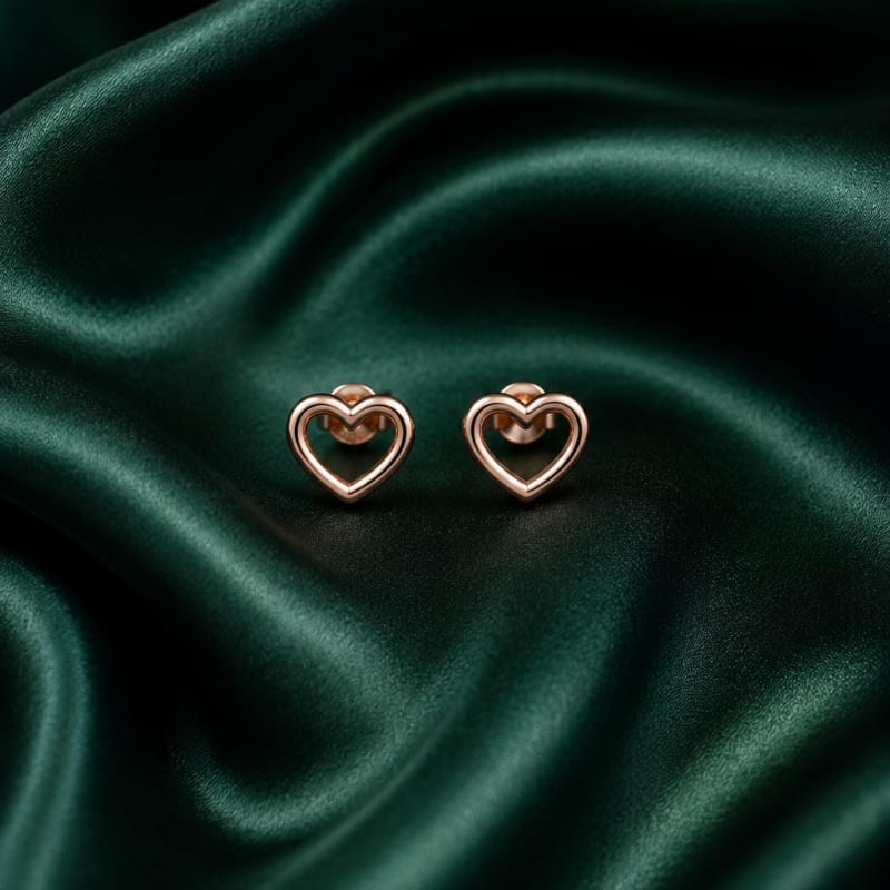 Plain heart rose gold stud