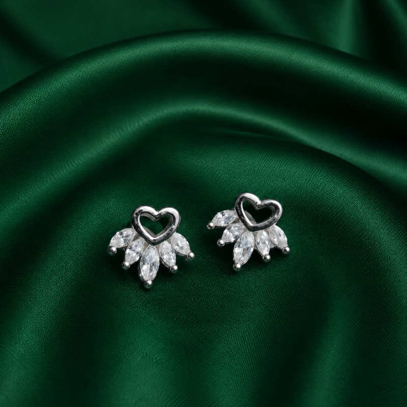 Heart with crystal silver stud