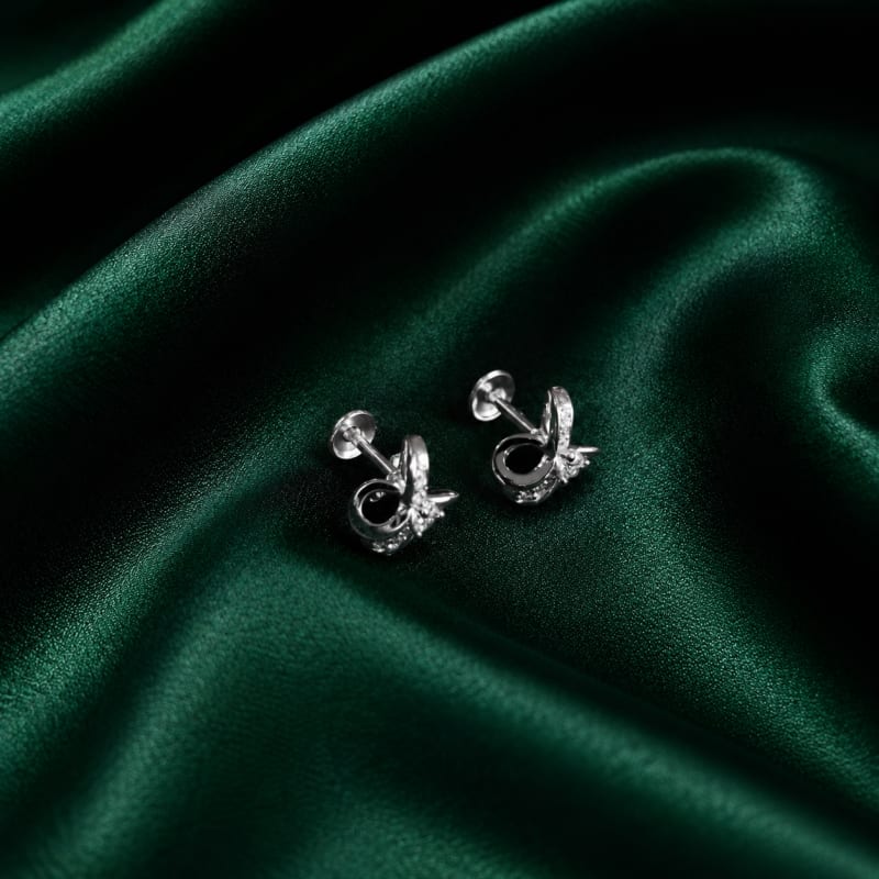 Floral design silver stud - view 2