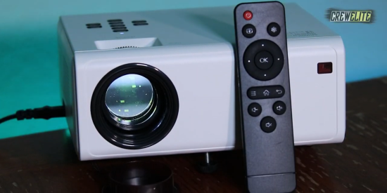 Akiyo 01 - The Best Mini Projector 