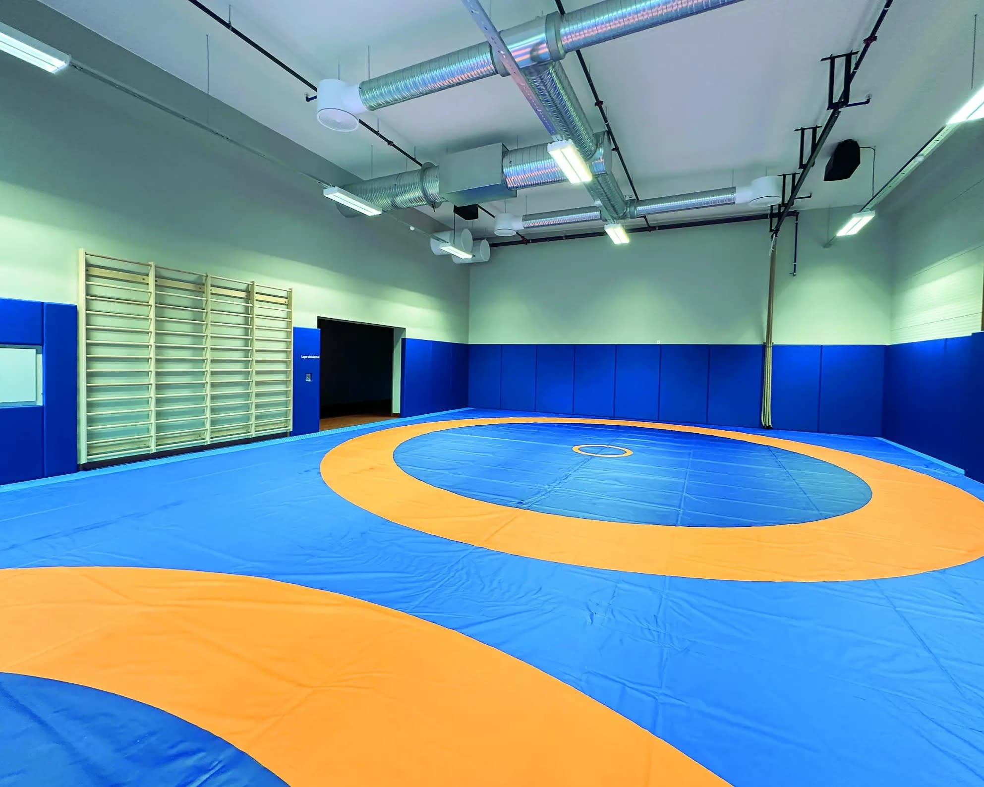 Finstad flerbrukshall - Bryterom