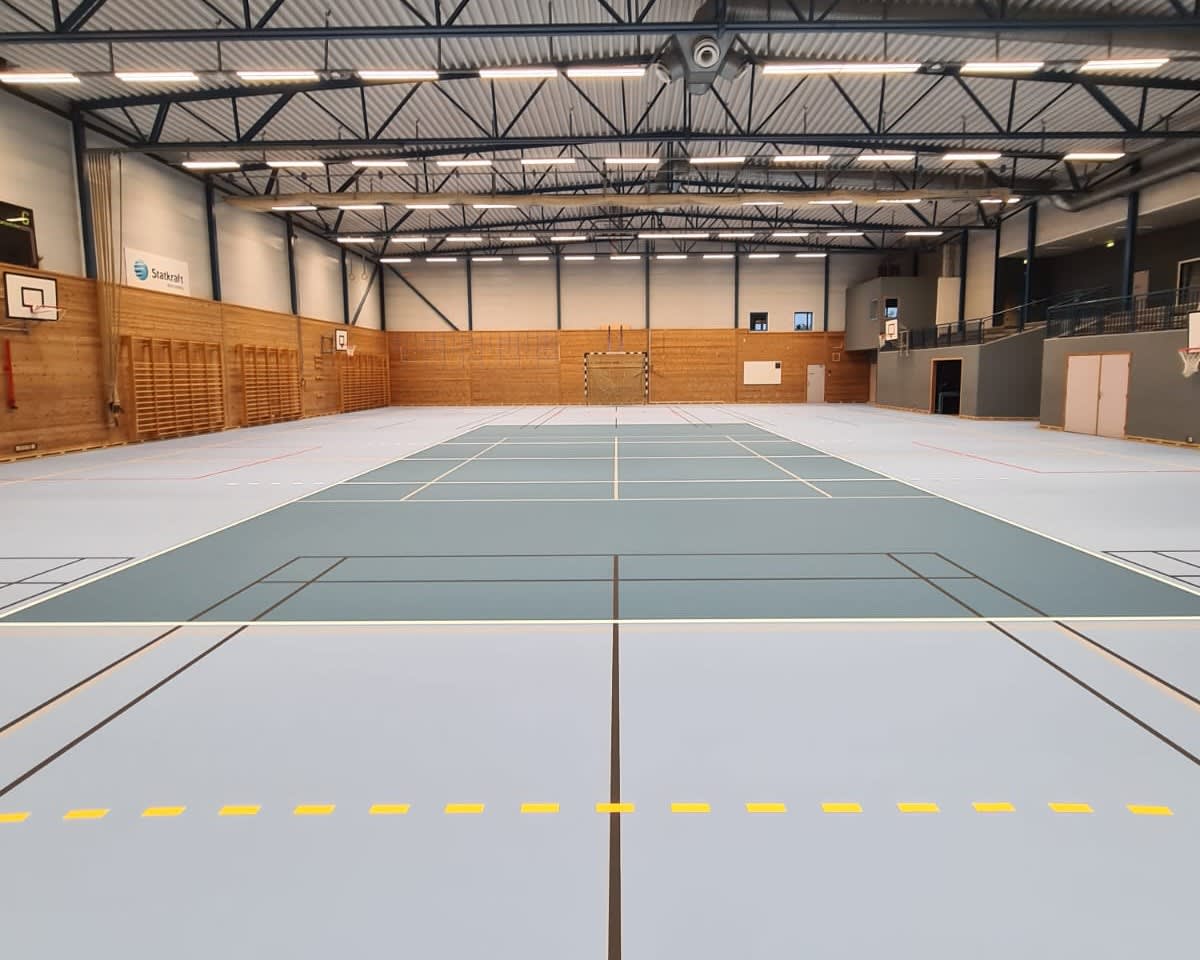 Suldal idrettshall - nytt sportsgulv