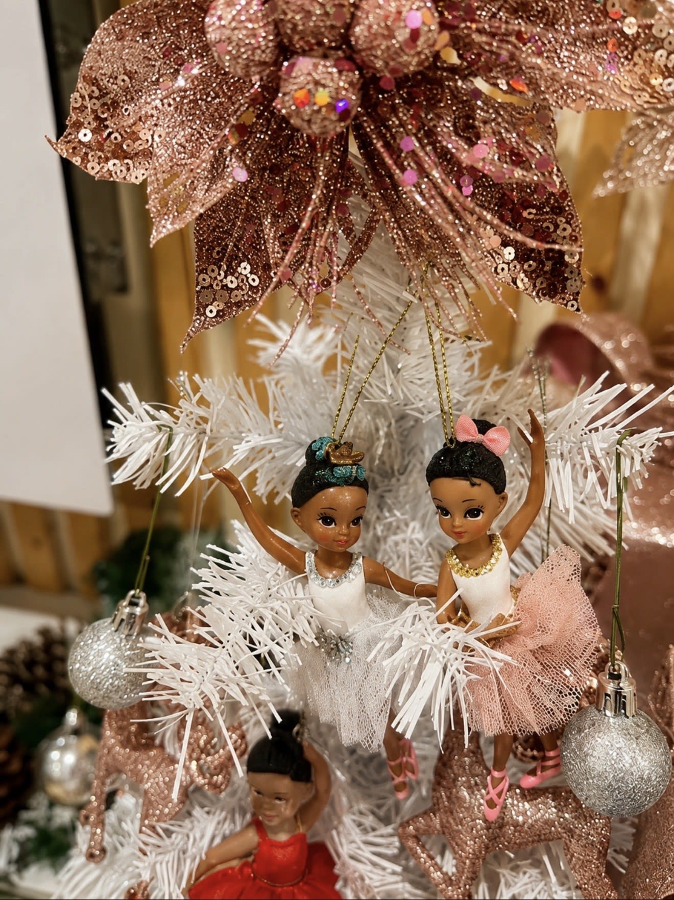 Holiday Seasonal — gallery image 1
