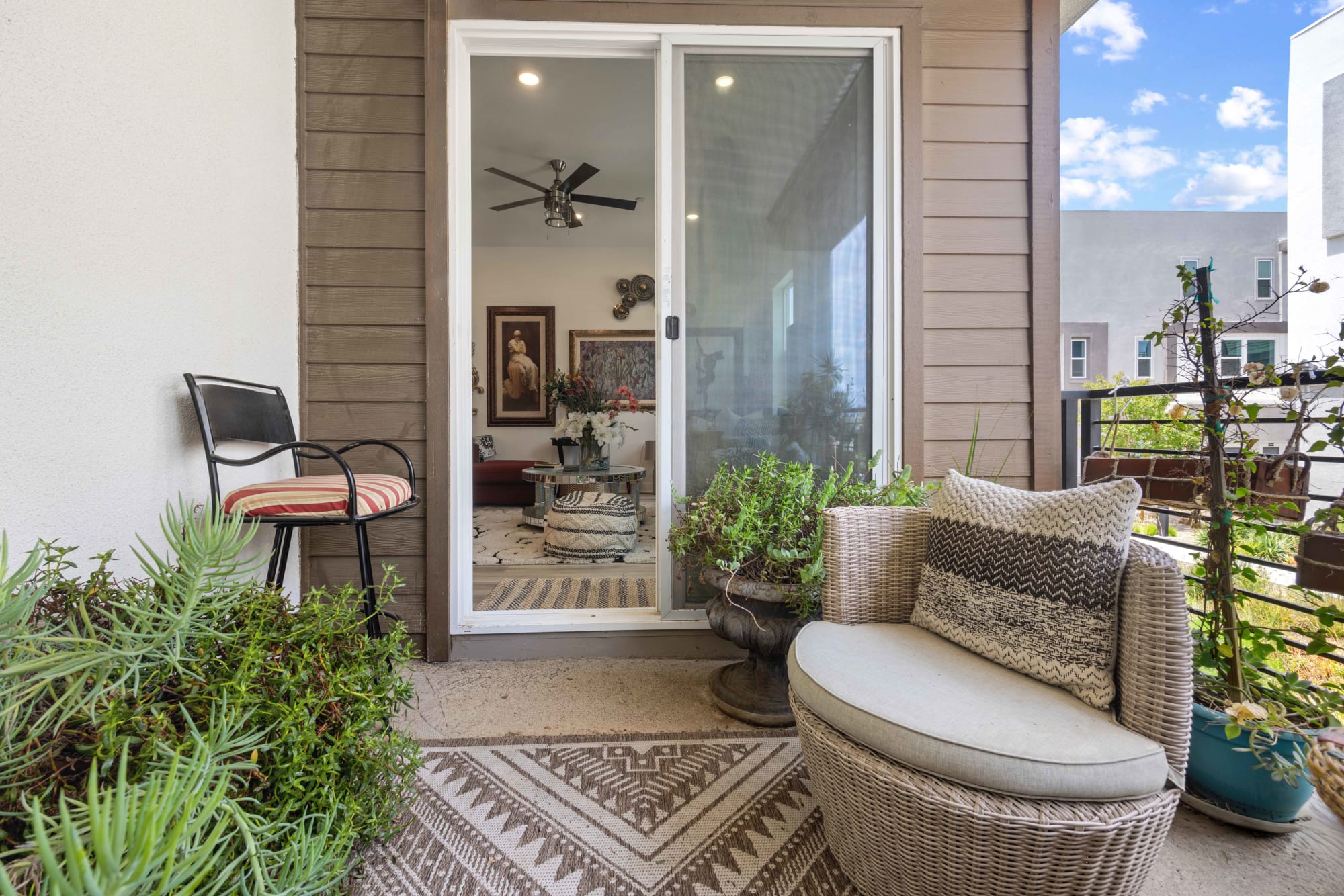 Outdoors & Greenery — gallery image 2