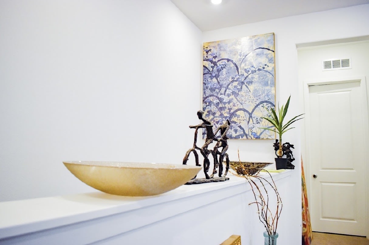 Hallways & Foyers — gallery image 5