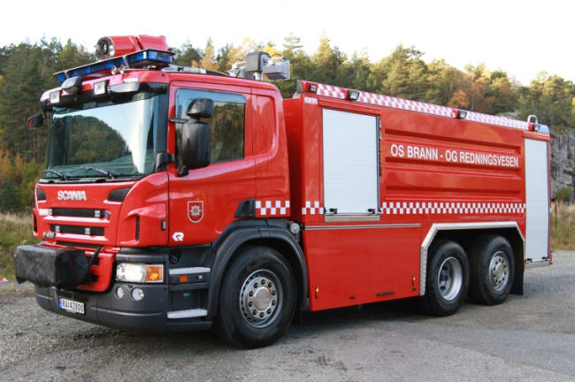 Ny branntankbil levert til Os Brann- og redningsvesen - GTLF 10500 påbygget Scania P400 6x2*4